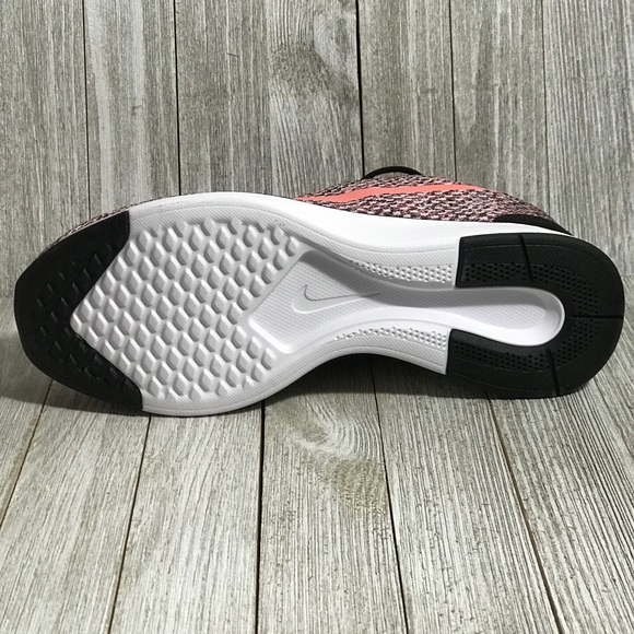 🔥Brand New Nike Dualtone Racer - Picture 5 of 5